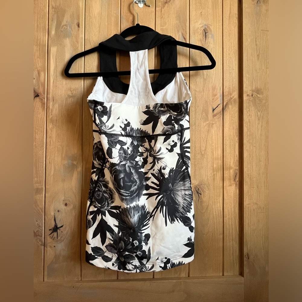 lululemon athletica Black and White Floral Tank Top - Picture 4 of 6